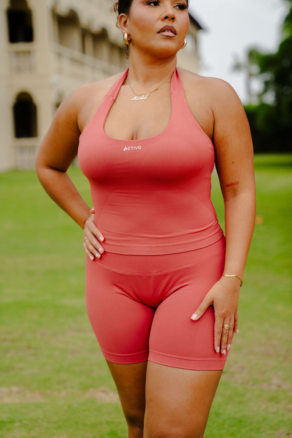 Sunset mid-waist short