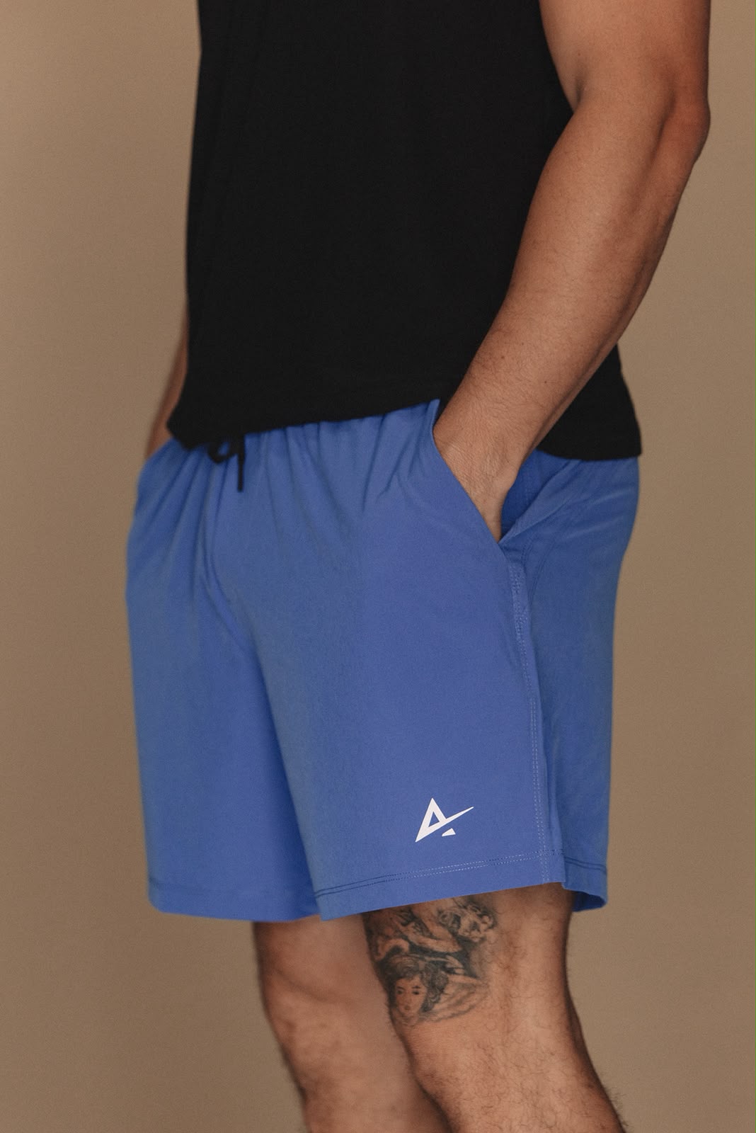 Dynamic men short