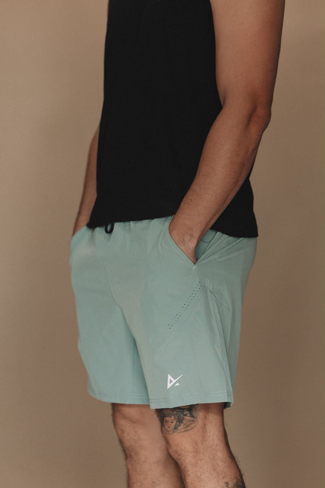 Elevate men short