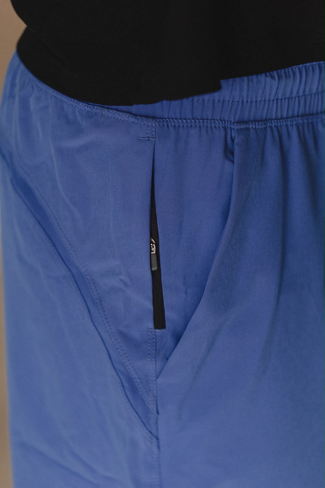 Dynamic men short