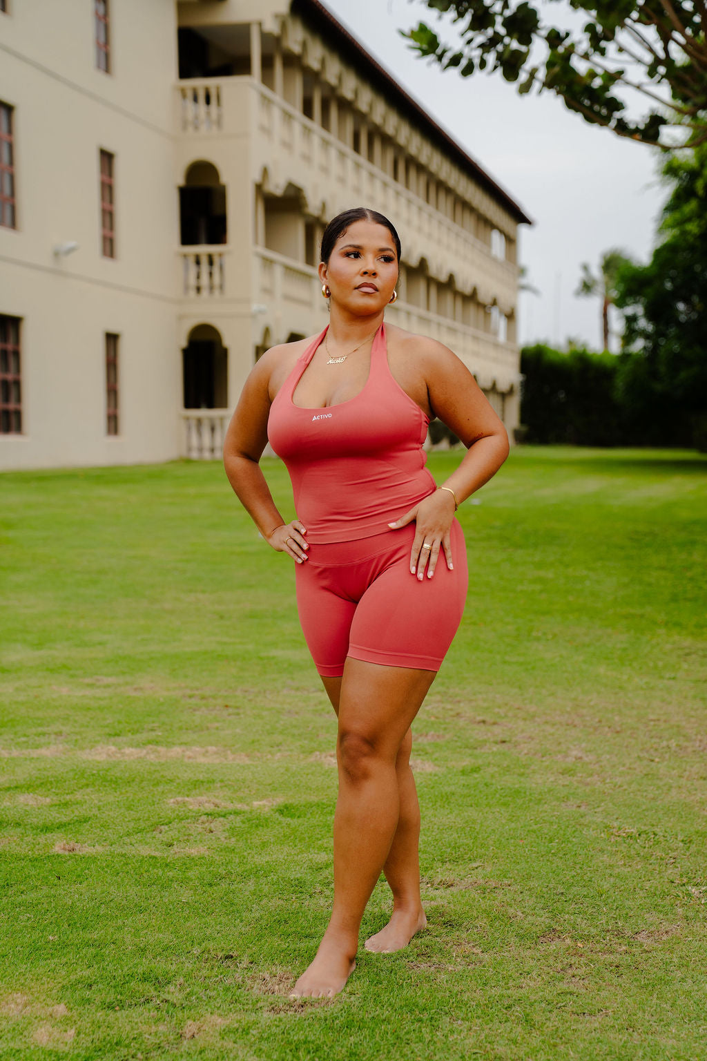 Sunset mid-waist short