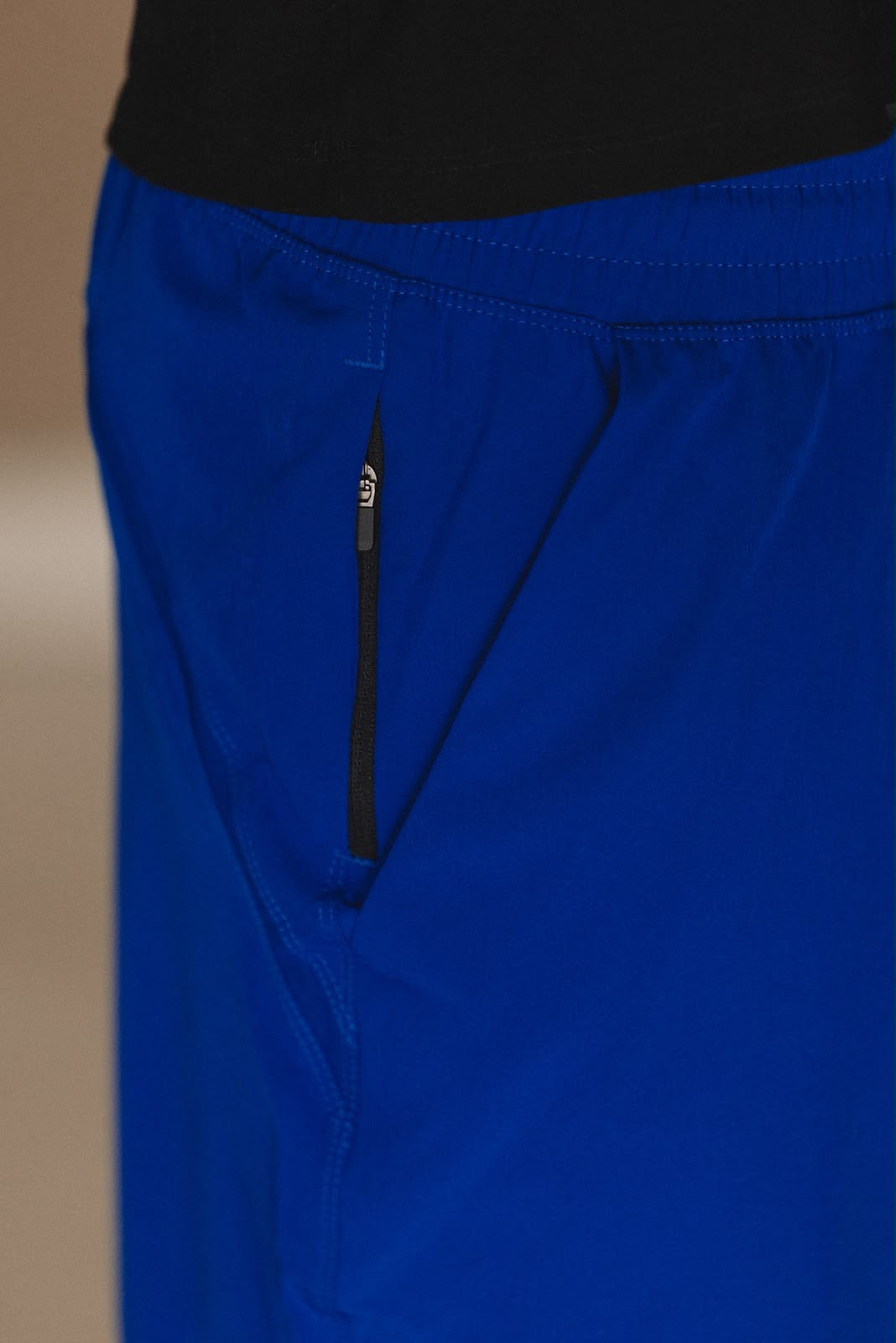 Dynamic men short
