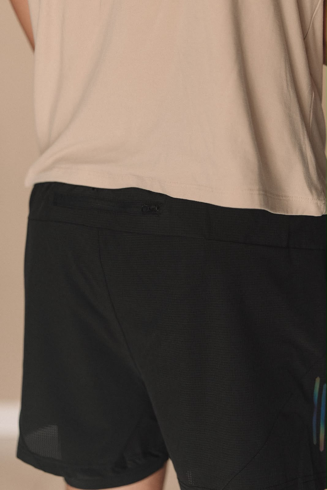 Pursuit men short