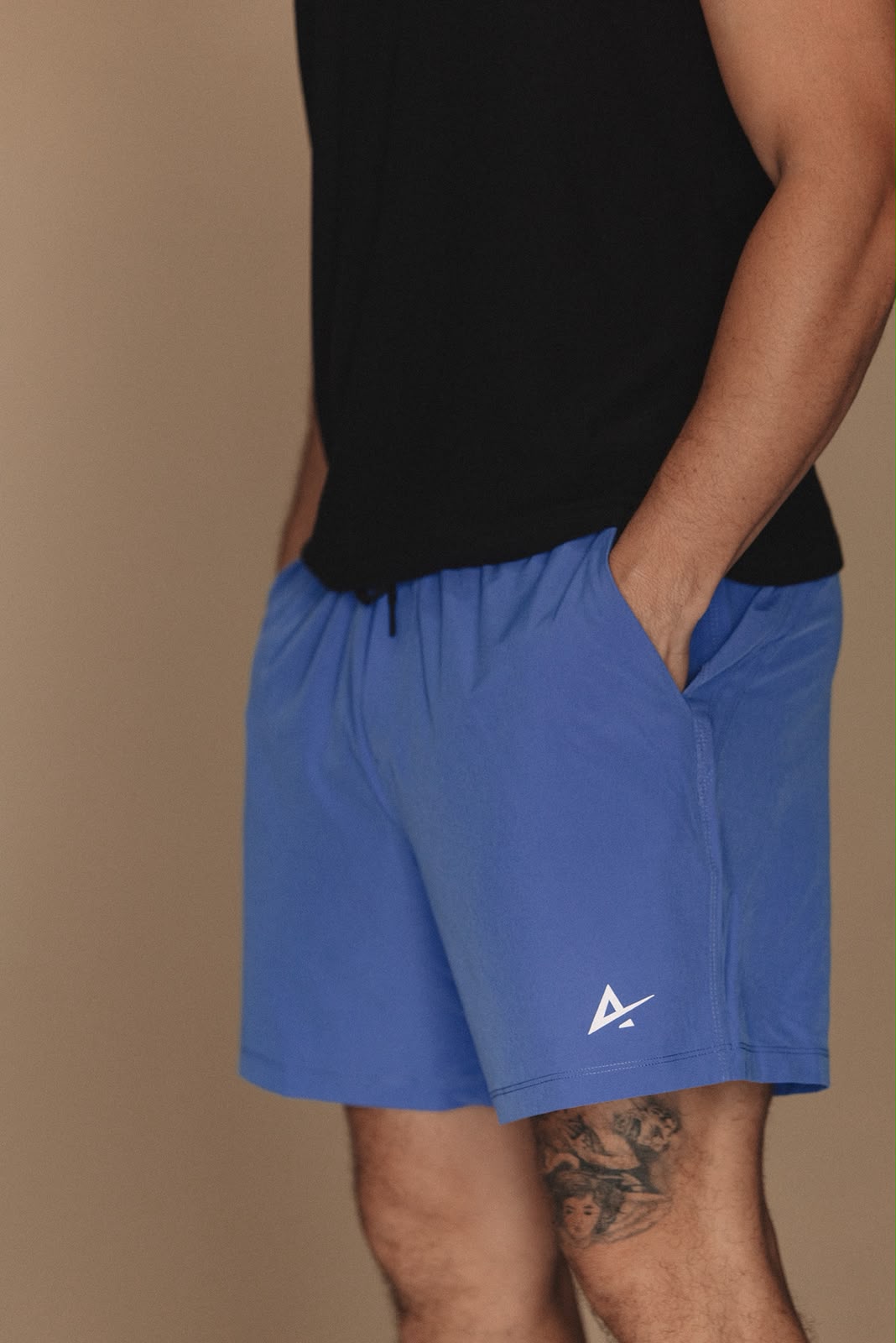 Dynamic men short
