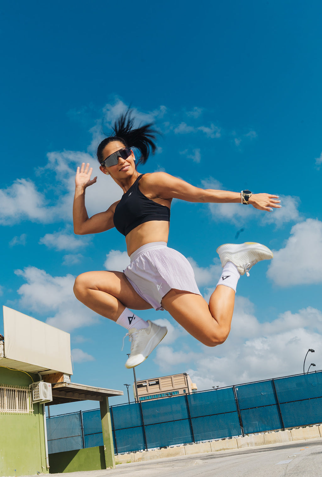 Hybrid running short