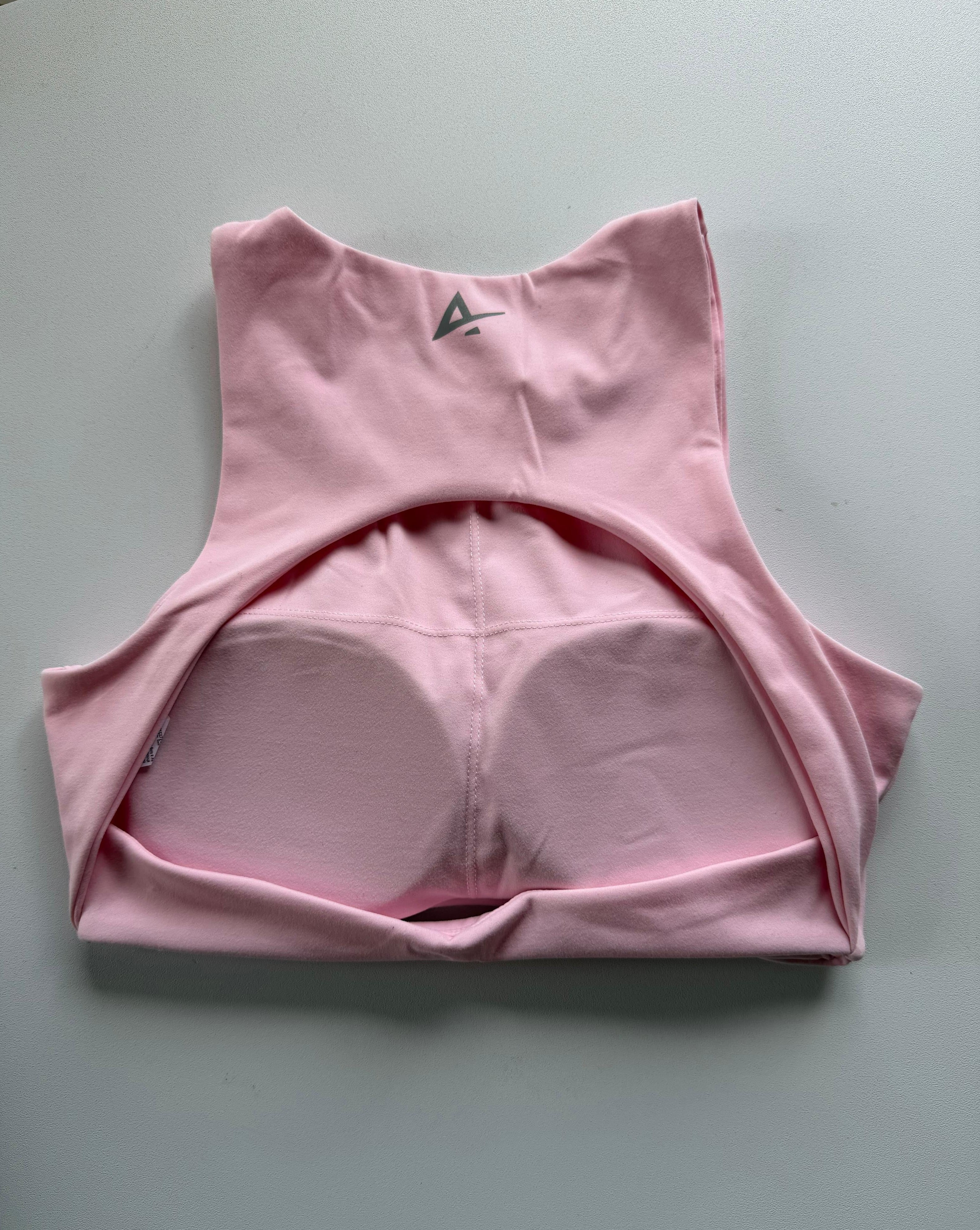 High neck sport bra