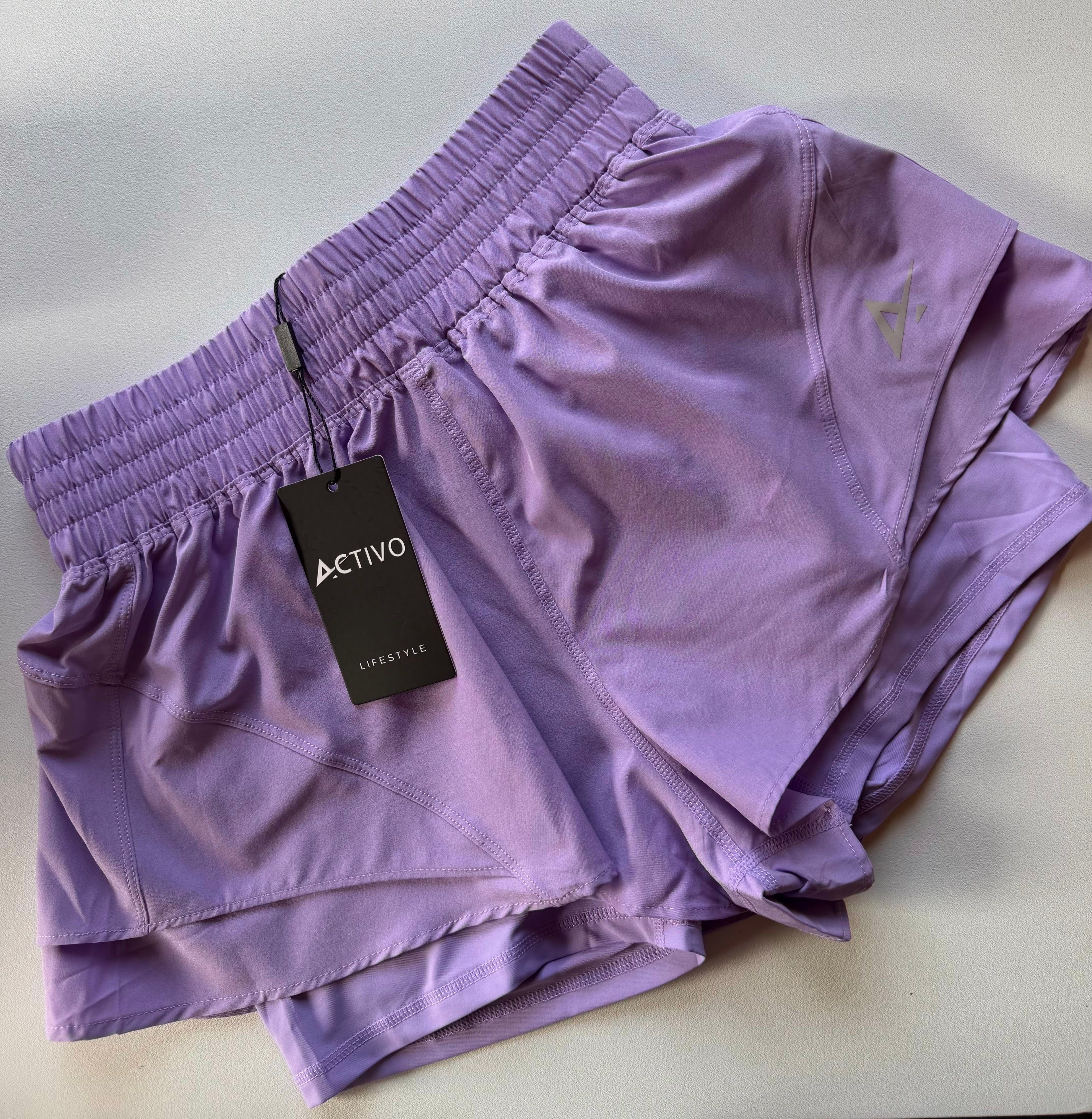 Activo flowy running short