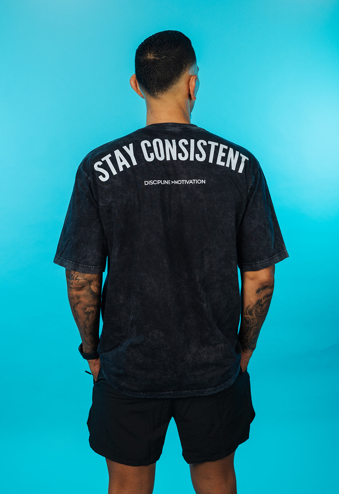 Stay consistent oversized tee