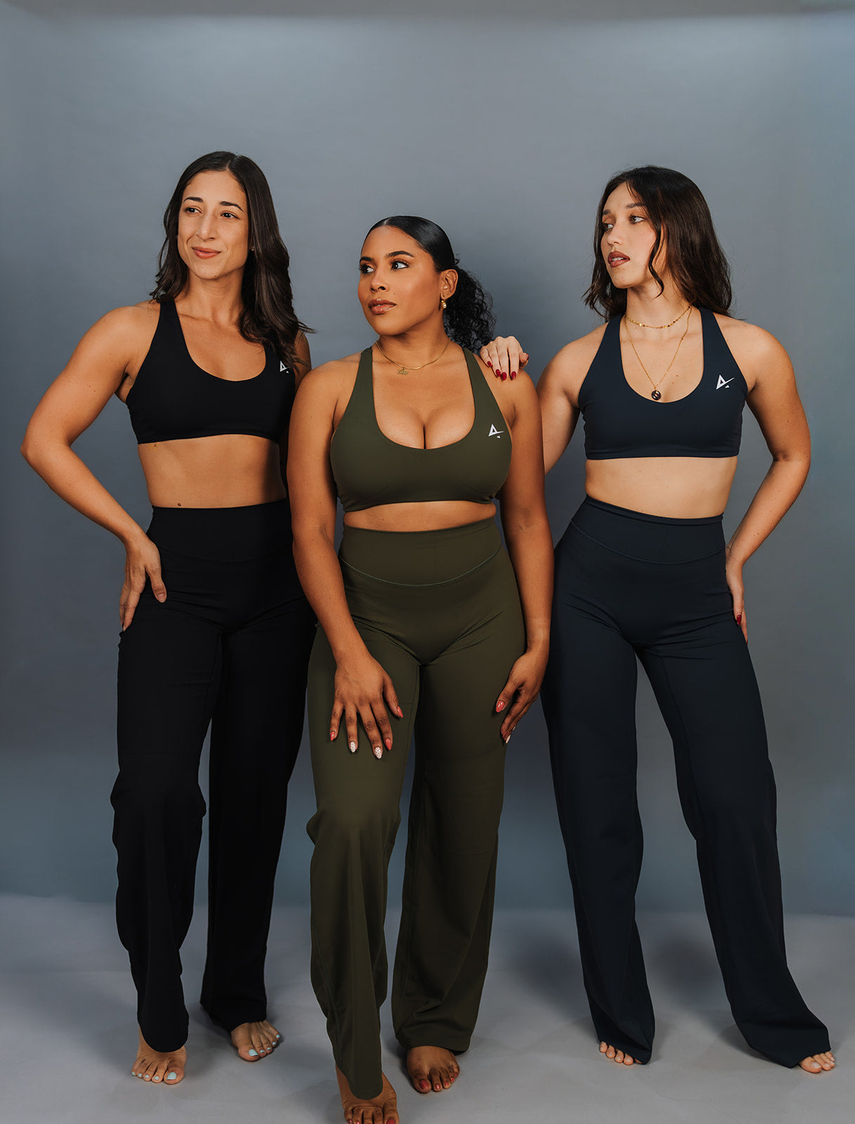 Pure motion wide-leg leggings