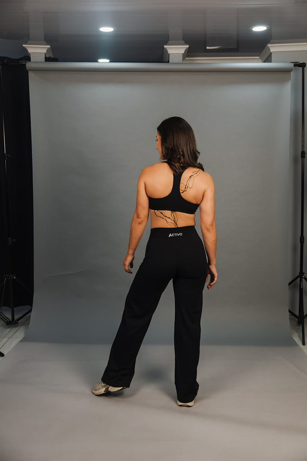 Pure motion wide-leg leggings