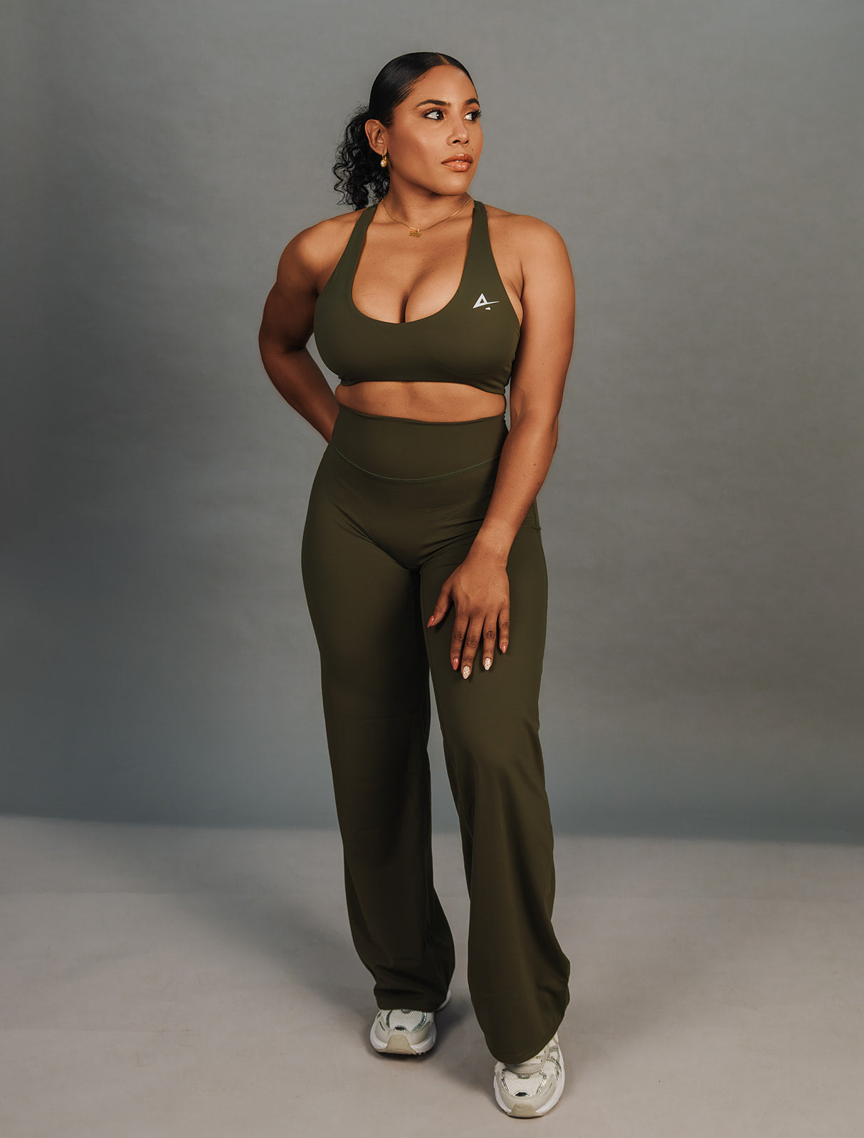Pure motion wide-leg leggings