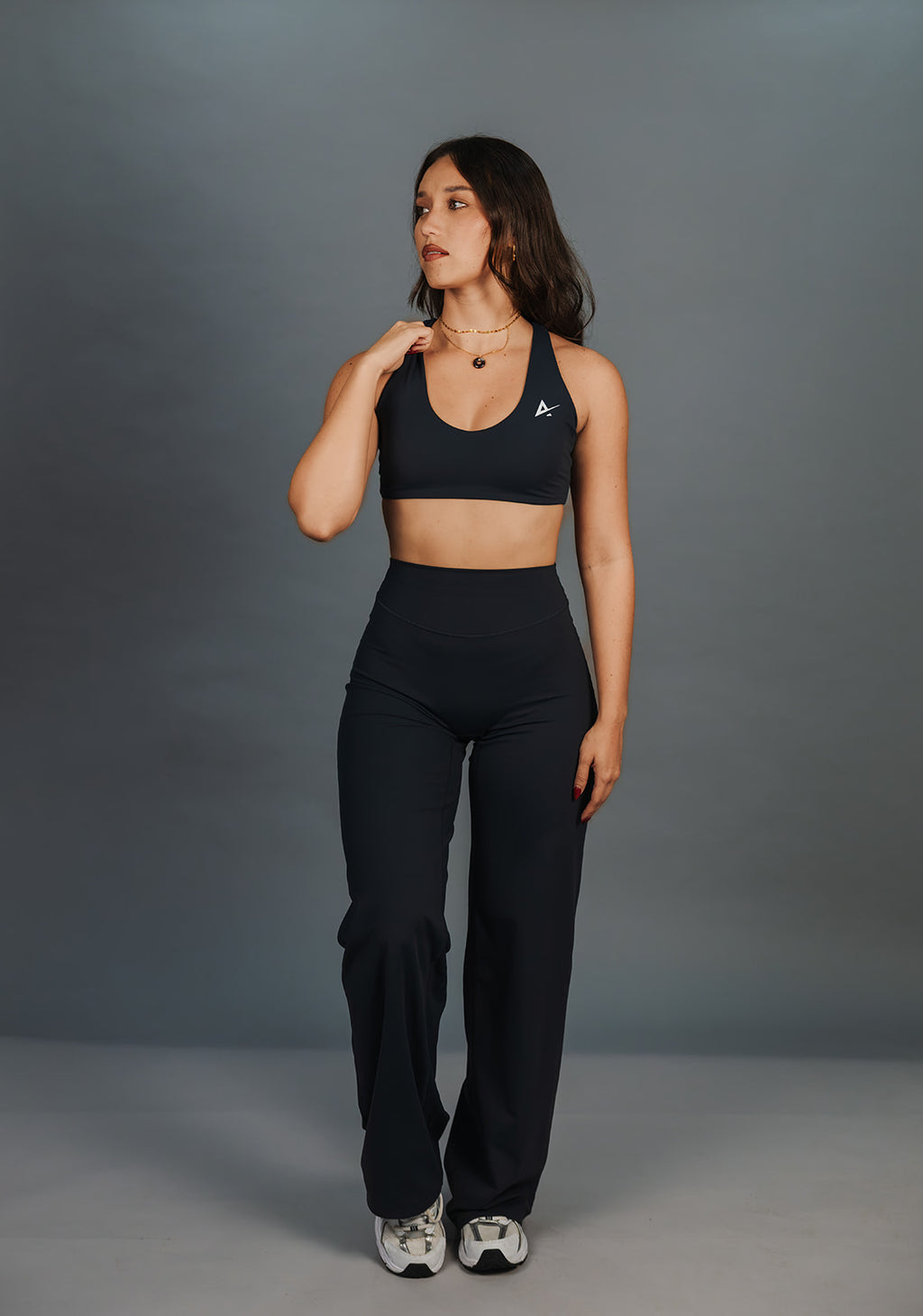 Pure motion wide-leg leggings