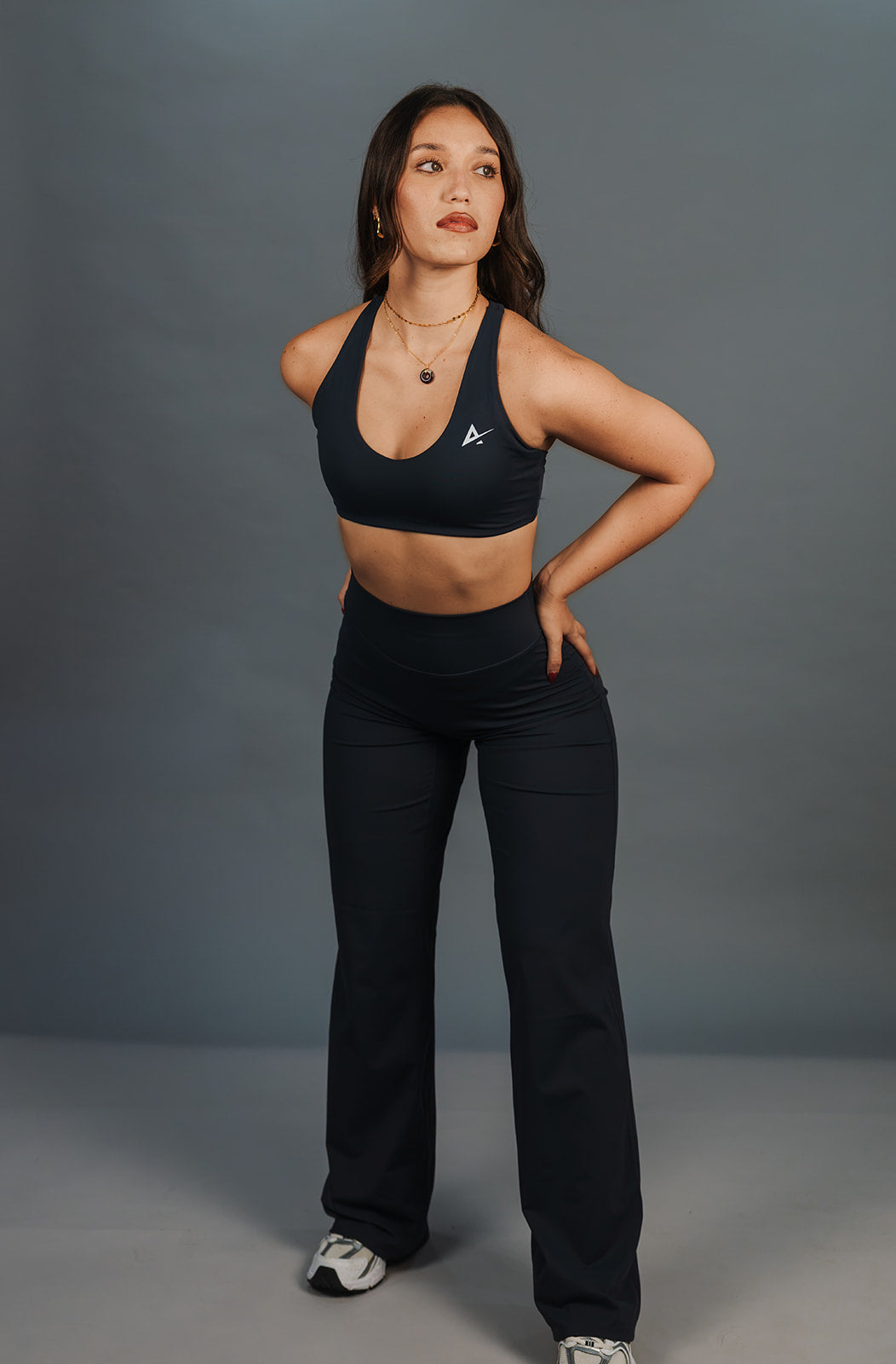 Pure motion wide-leg leggings