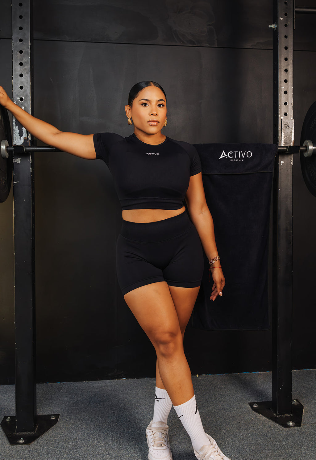 Signature cropped baby tee