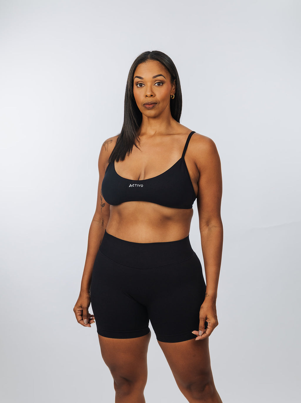 Viva mid-waist short