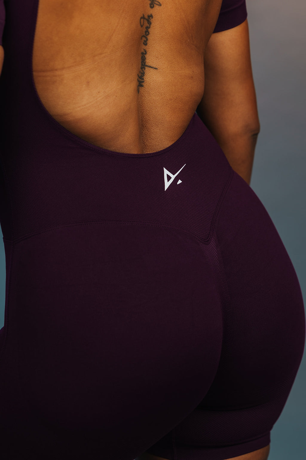 Empower normal short-sleeve romper