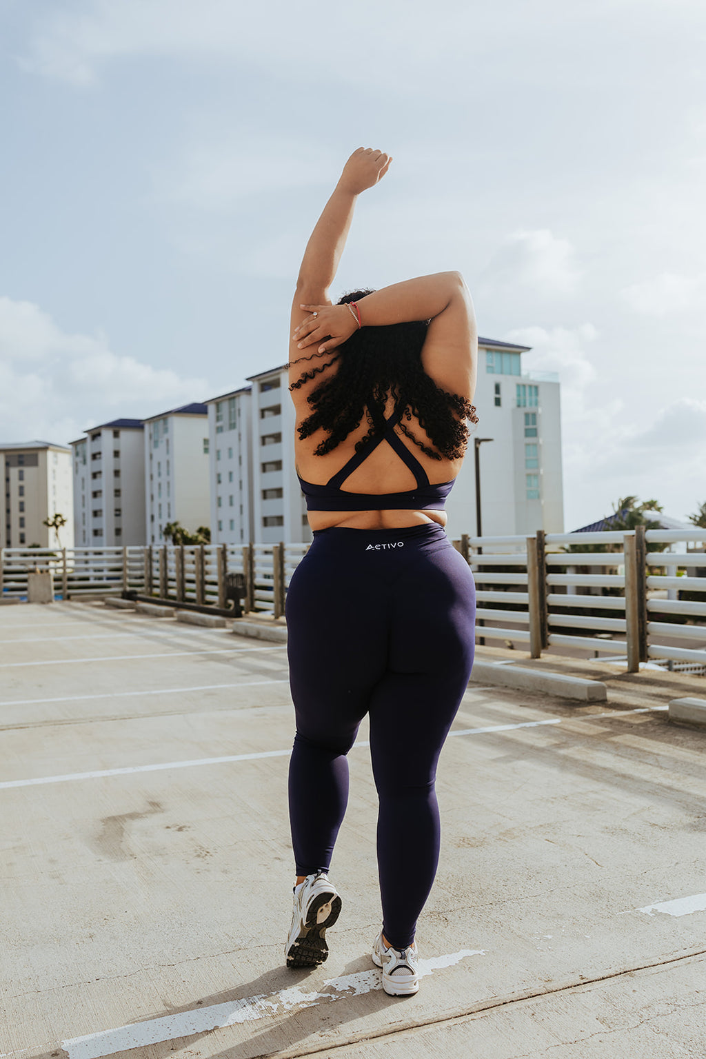 Curve sport bra