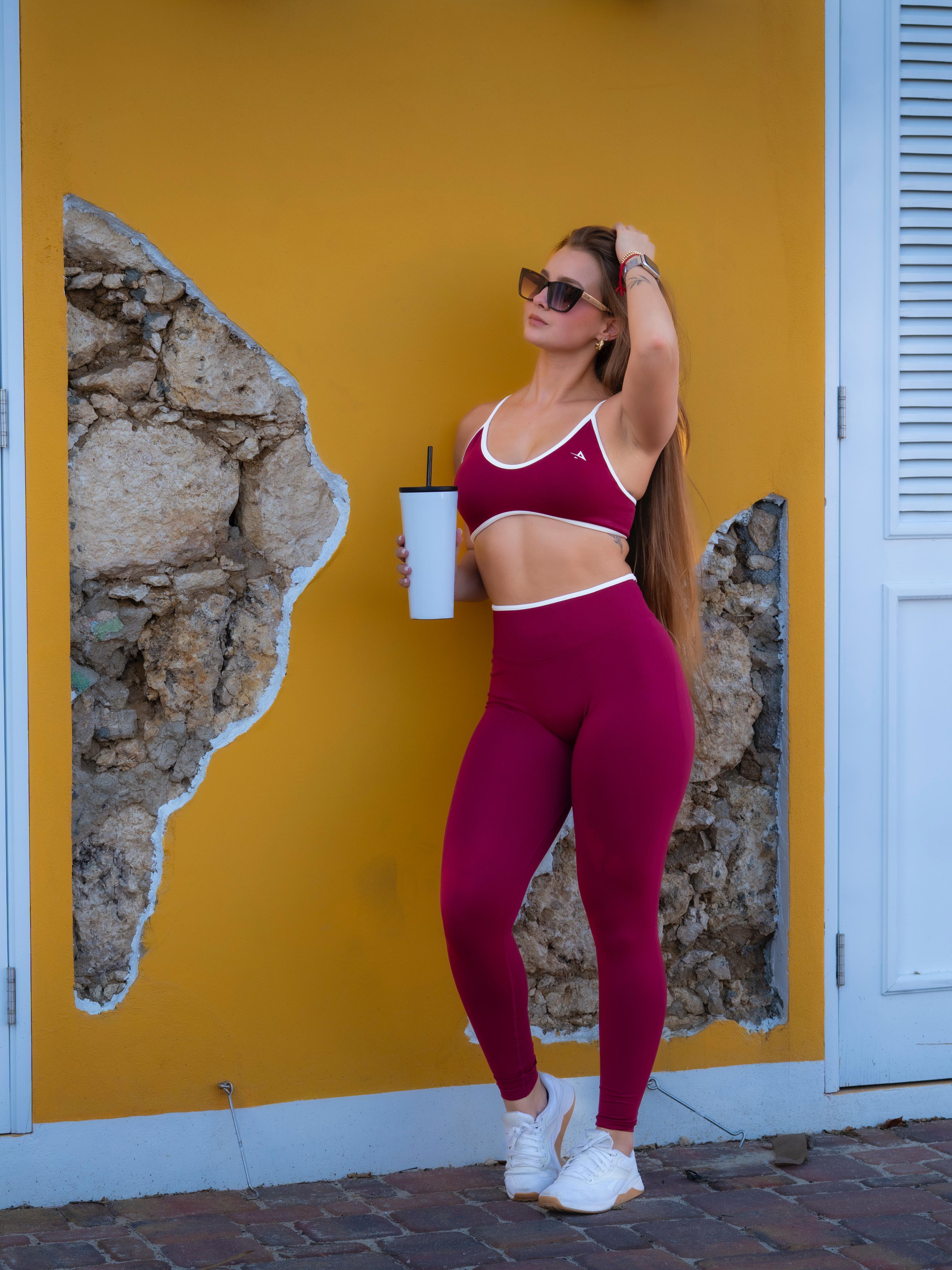 White outline Leggings